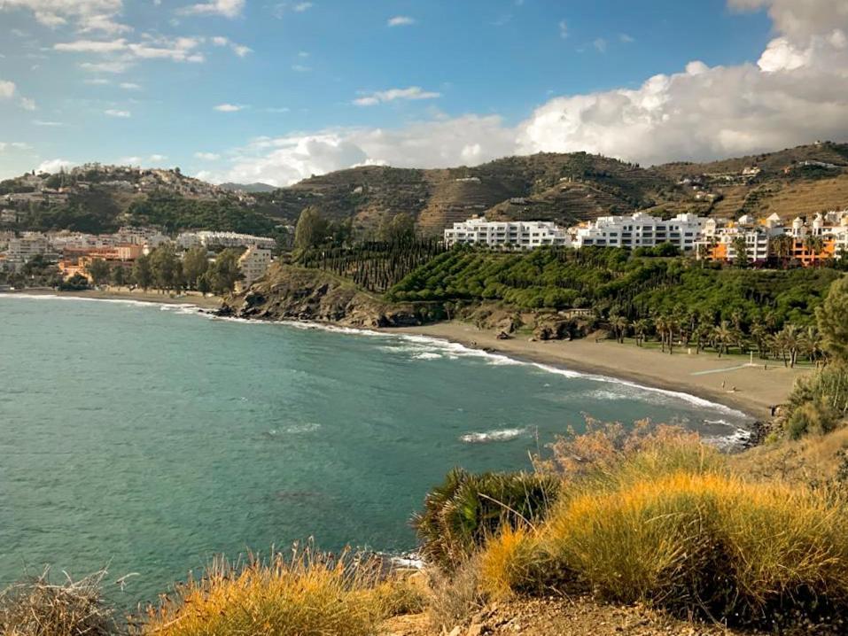Lovplaya Almunecar Beach Apartment Bagian luar foto